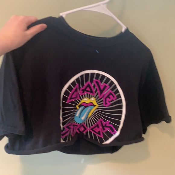 Crop top - Picture 2 of 2